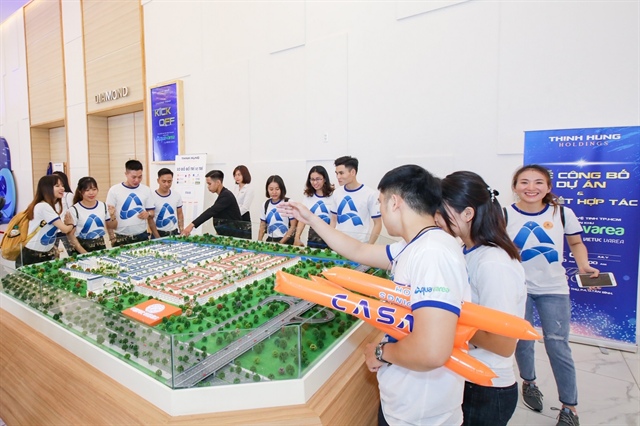 Ế ẩm, doanh nghiệp bất động sản nghỉ tết sớm và dài chưa từng có - ảnh 1