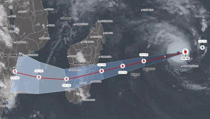 Cơn bão dị thường có thể gây thảm họa thứ hai trong năm 2023? - Ảnh 2. Cơn bão dị thường có thể gây thảm họa thứ hai trong năm 2023? - Ảnh 2.