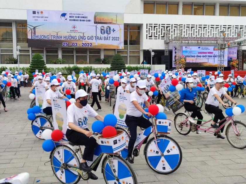 Lan tỏa thông điệp "Tiết kiệm điện thành thói quen" của Giờ Trái đất 2023 |  Báo Pháp luật Việt Nam điện tử