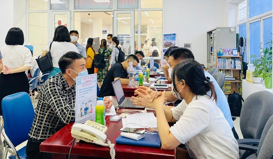 Khó tuyển lao động phổ thông