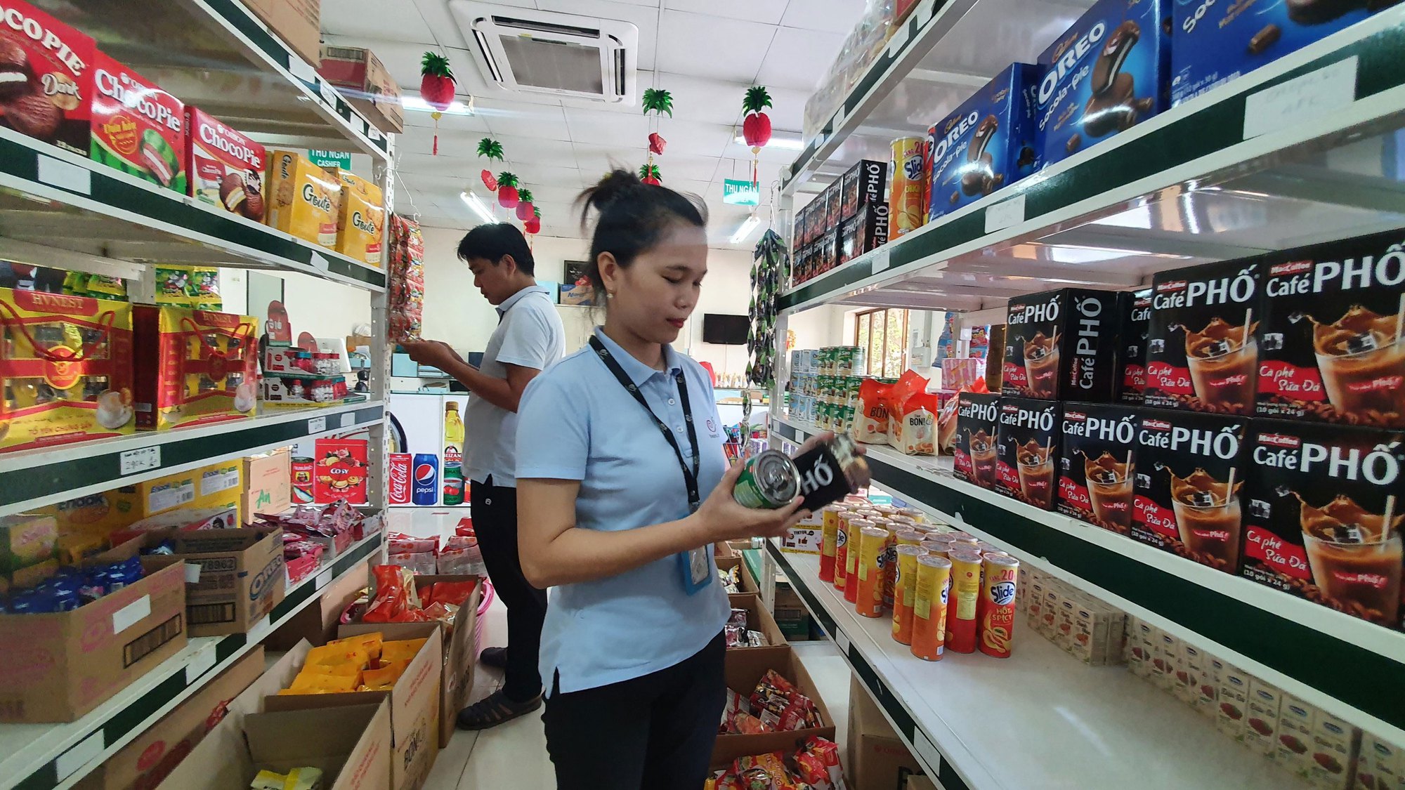 Tan ca, đi siêu thị Công đoàn!