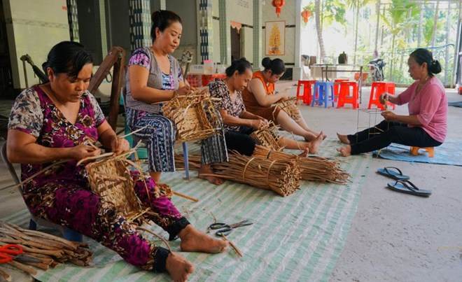 Giảm nghèo bền vững từ tham gia đào tạo nghề