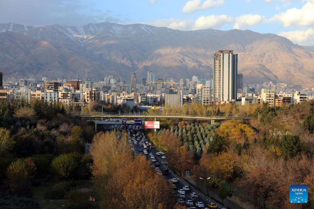 Một góc thủ đô Tehran, tháng 11.2023. Ảnh: Xinhua