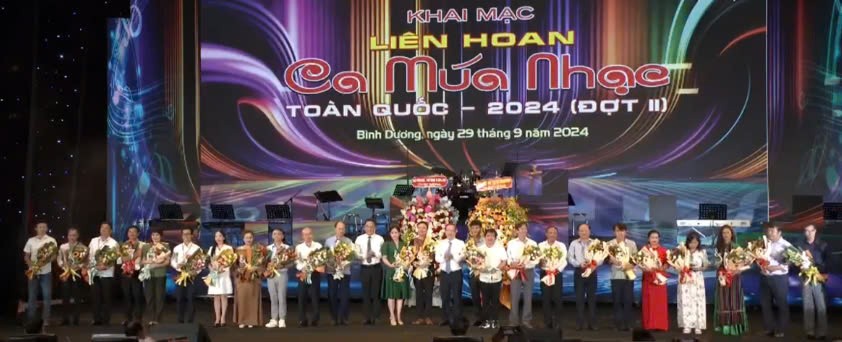 Khai mạc Liên hoan ca, múa, nhạc toàn quốc năm 2024 đợt 2