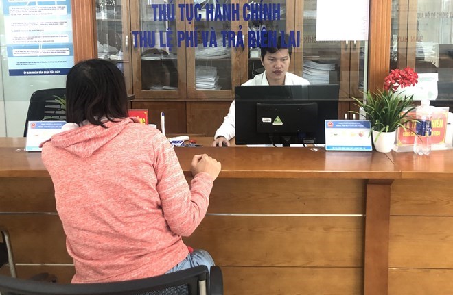 Bộ Nội vụ nói về trợ cấp một lần của công chức xã