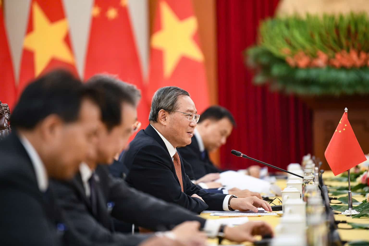 Thủ tướng Lý Cường nhấn mạnh, Trung Quốc sẽ tăng cường mở cửa thị trường cho nông sản Việt Nam. Ảnh: Hải Nguyễn