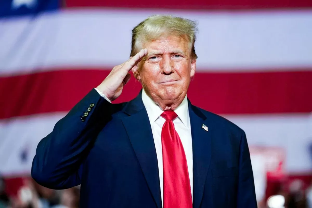 Tối 6/11, ông Trump đã có bài phát biểu chiến thắng tại trung tâm hội nghị ở bang Florida trước những người ủng hộ. Ông hứa sẽ đưa đất nước bước vào “thời kỳ hoàng kim”. Ảnh: AFP Tối 6/11, ông Trump đã có bài phát biểu chiến thắng tại trung tâm hội nghị ở bang Florida trước những người ủng hộ. Ông hứa sẽ đưa đất nước bước vào “thời kỳ hoàng kim”. Ảnh: AFP