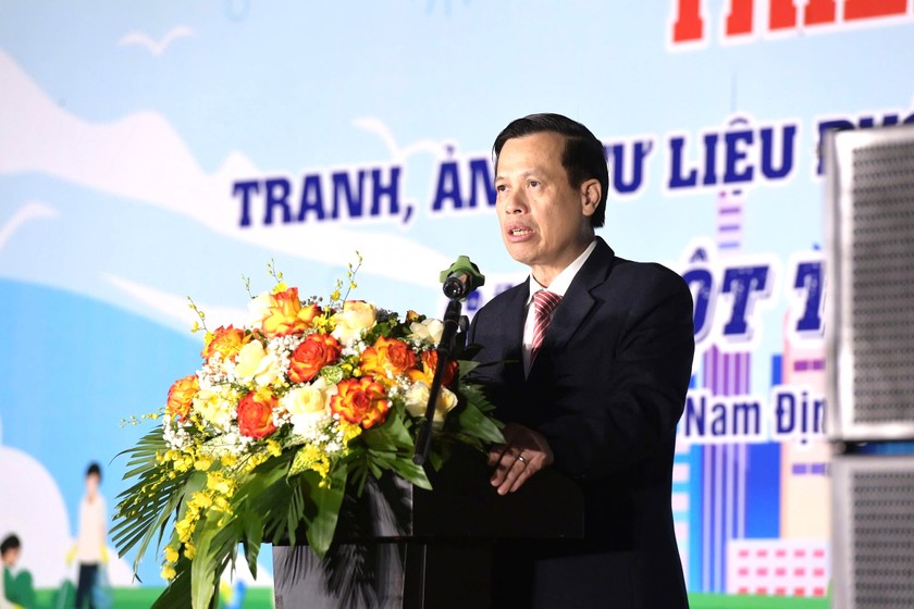 Ông Nguyễn Văn Tạo - Cục Trưởng Cục Thông tin cơ sở - Bộ TT&TT phát biểu khai mạc