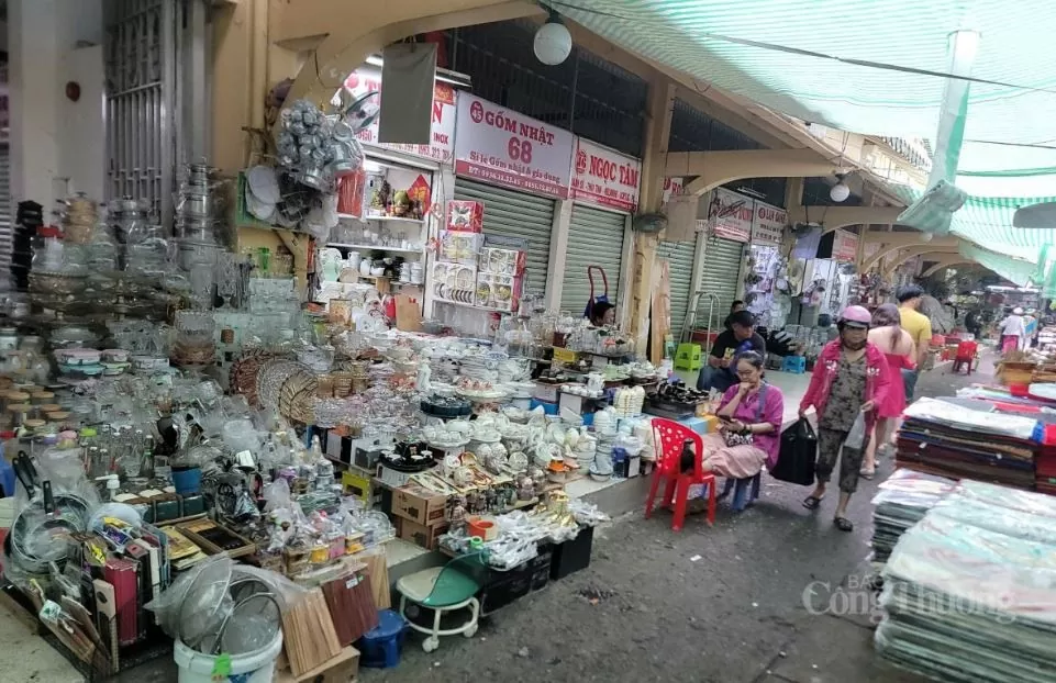 TP. Hồ Chí Minh: Chợ kẹo Bình Tây nhộp nhịp dịp cuối năm TP. Hồ Chí Minh: Chợ kẹo Bình Tây nhộp nhịp dịp cuối năm