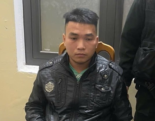 Phát hiện người đàn ông tàng trữ ma túy trong túi quần