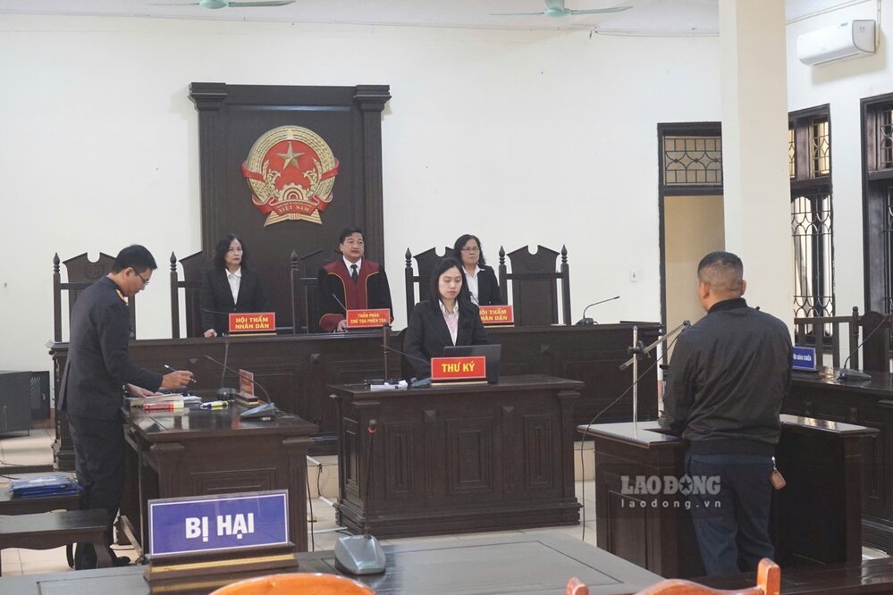 Toàn cảnh phiên tòa. Ảnh: Ngô Hùng.