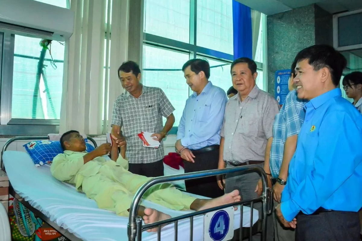 Sóc Trăng: Mang Tết ấm đến với đoàn viên, người lao động