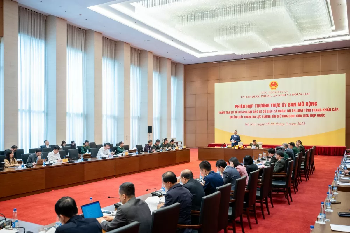 Phiên họp mở rộng, thẩm tra sơ bộ dự án Luật Bảo vệ dữ liệu cá nhân Phiên họp mở rộng, thẩm tra sơ bộ dự án Luật Bảo vệ dữ liệu cá nhân