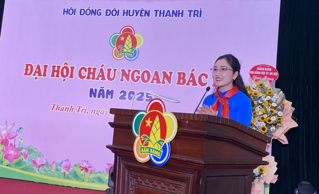 Đồng chí Tạ Thu Sa