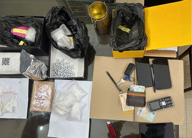 Bắt 3 đối tượng ở Nam Định mua bán ma túy trên mạng