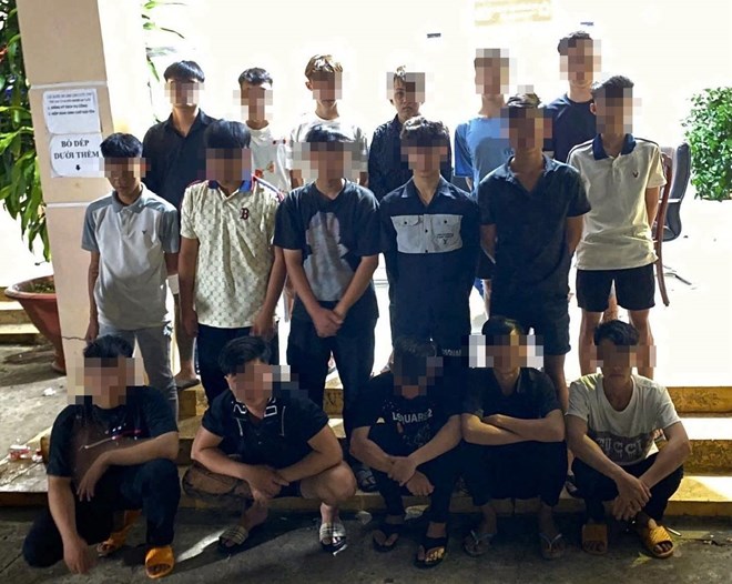 Tạm giữ 17 thanh thiếu niên đánh nhau do mâu thuẫn ở Đồng Nai