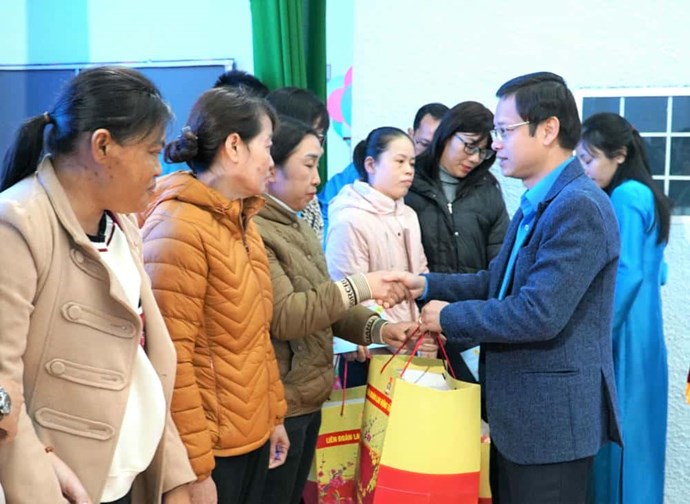 Công đoàn Gia Lai chăm lo thiết thực cho đoàn viên, người lao động