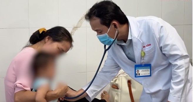 Nắng nóng kéo dài, trẻ em nhập viện vì bệnh hô hấp, tiêu hóa đều tăng