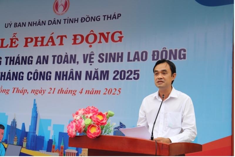 Ông Nguyễn Văn Vũ Minh - Giám đốc Sở Nội vụ phát biểu tại buổi lễ phát động. Ảnh: Lưu Hùng.