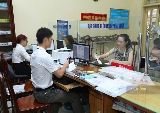 Người lao động làm việc chưa đủ 12 tháng sẽ không nhận được trợ cấp thôi việc. Ảnh: Hải Nguyễn.