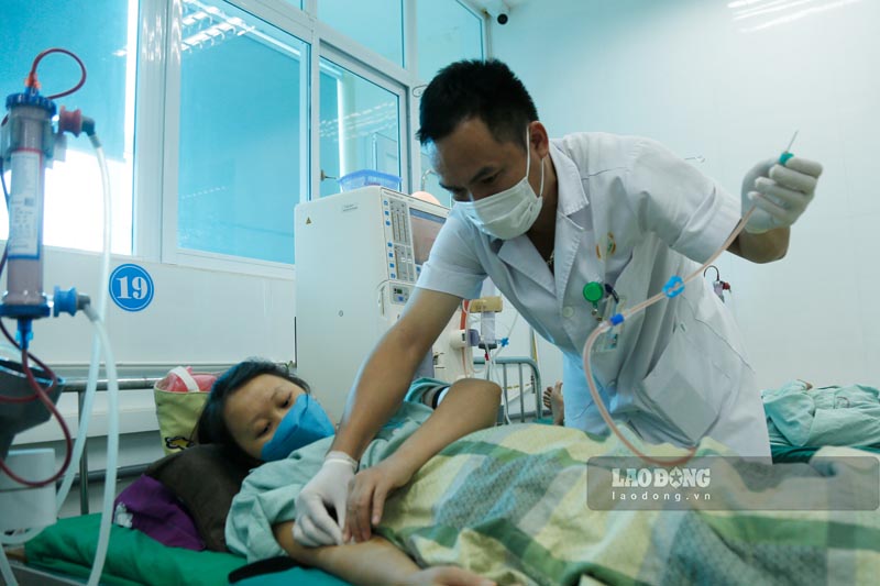 Có chế độ ăn uống phù hợp và tập thể dục đều đặn sẽ làm giảm nguy cơ mắc bệnh thận. Ảnh: Quang Đạt