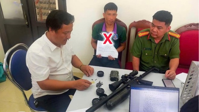 Bắt quả tang đối tượng tàng trữ vũ khí quân dụng tại Sơn La