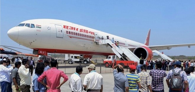 Vận đen kéo dài, máy bay của hãng Air India Ấn Độ bất ngờ bốc cháy