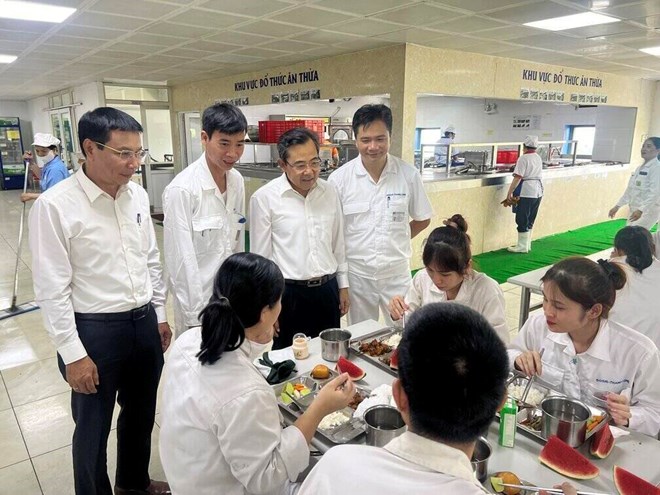 Khoảng 1.300 người lao động được thụ hưởng Bữa cơm Công đoàn