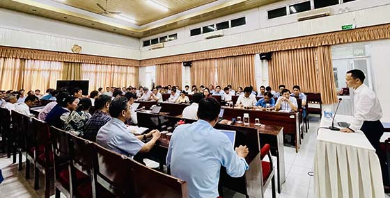 Quang cảnh buổi làm việc. Ảnh: Sở Y tế Cần Thơ.