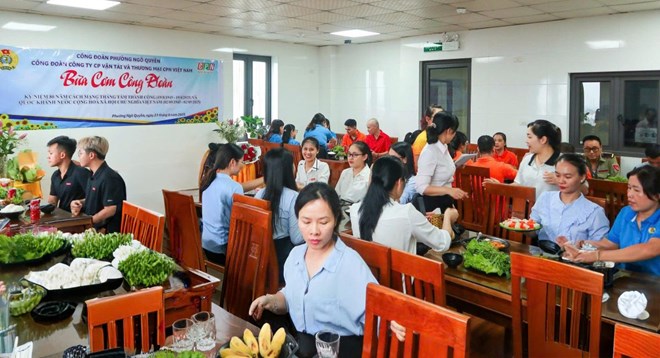 Bữa cơm công đoàn đầm ấm của hơn 150 lao động ở Hải Phòng
