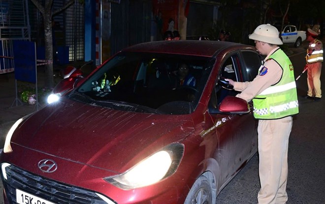 Xử phạt 426 tài xế vi phạm nồng độ cồn ở Hải Phòng trong kì nghỉ lễ