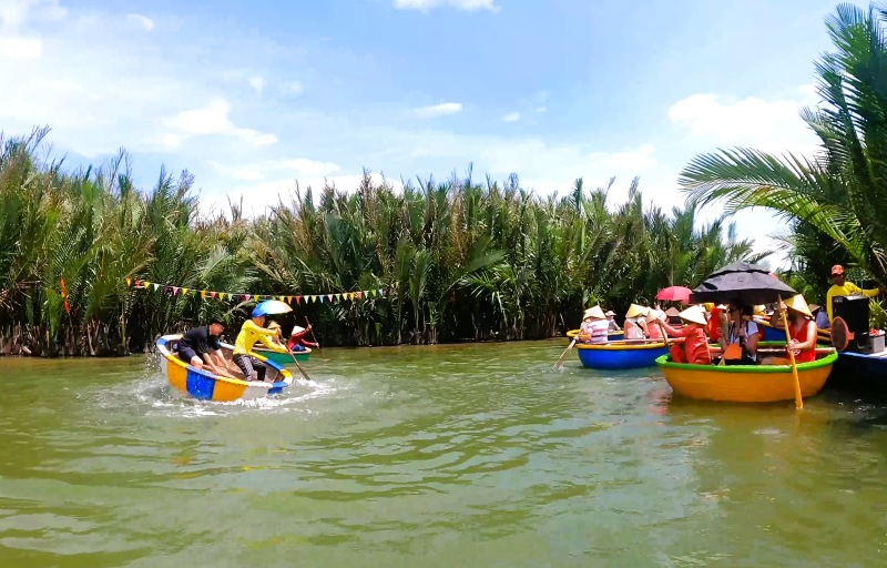 Làng du lịch Cẩm Thanh (Đà Nẵng) xếp thứ 20 trong danh sách 50 làng đẹp nhất thế giới. Ảnh: Nguyễn Hoàng
