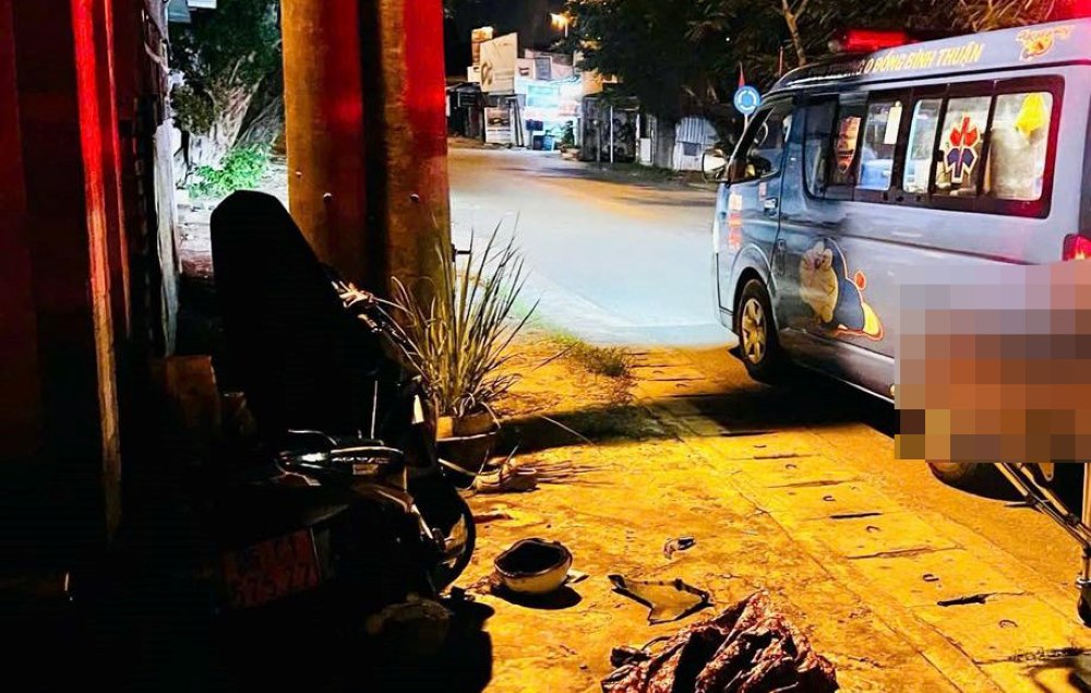 Hiện trường vụ việc khiến nam thanh niên đi xe máy tử vong. Ảnh: Duy Tuấn