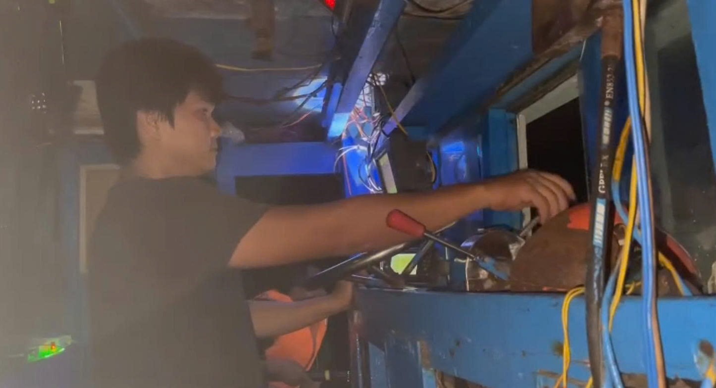 Tàu cá vi phạm. Ảnh: Lam Hồng