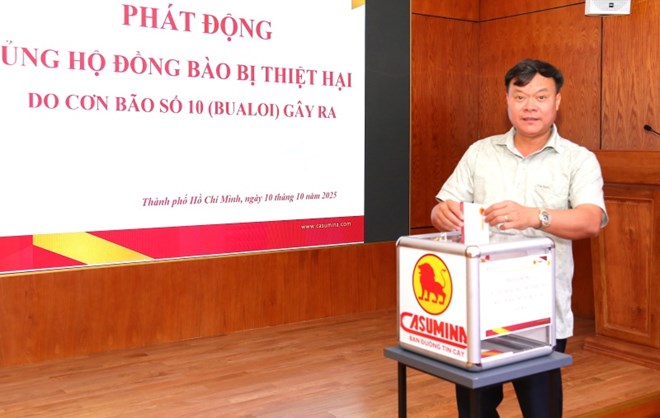 Doanh nghiệp ủng hộ gần 800 triệu đồng giúp người dân khắc phục hậu quả bão lũ