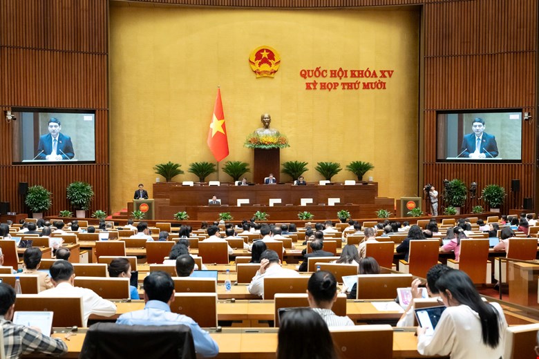 Dự thảo Luật Giáo dục nghề nghiệp sửa đổi trình quốc hội sáng 22.10 bổ sung mô hình trung học nghề nhằm tạo điều kiện cho học sinh sau THCS có thêm lựa chọn. Ảnh: Media Quốc hội