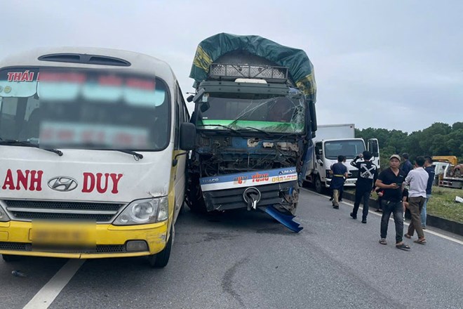 Trên 10.000 người bị thương tật suốt đời vì tai nạn giao thông