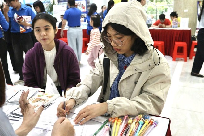 Tháng 10, Hà Nội giới thiệu việc làm cho 4.030 lượt người