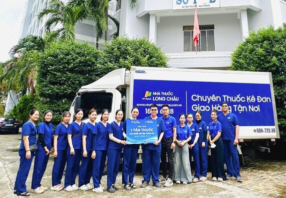 1 tấn thuốc gửi trao đến người dân tỉnh Khánh Hòa.