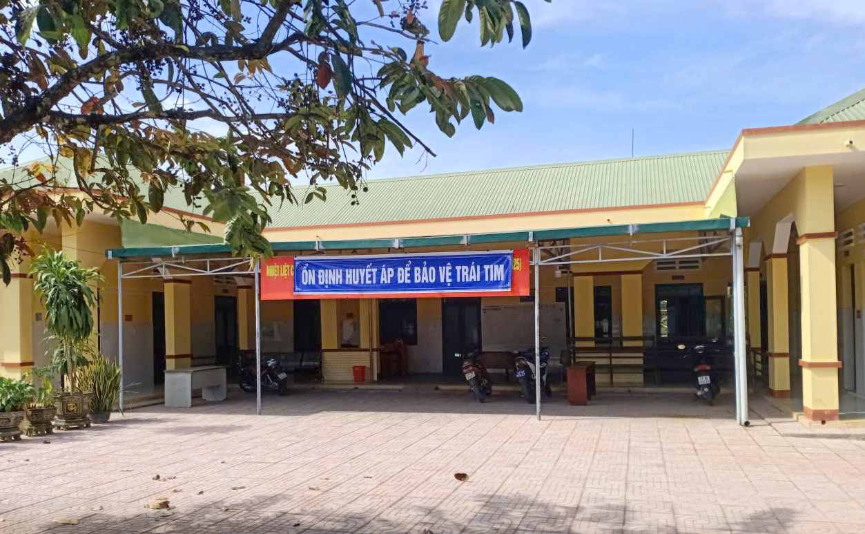 Trạm Y tế xã địa chỉ khám chữa bệnh tin cậy cho người dân địa phương. Ảnh: Bảo Lâm