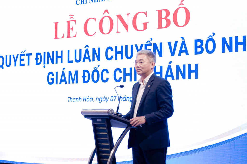 Ông Nguyễn Quốc Cường - Chủ tịch Hội đồng quản trị Co-opBank gửi lời chúc mừng Co-opBank chi nhánh Thanh Hoá đã hoàn thành xuất sắc trong thời gian qua, khẳng định vị thế đơn vị đứng đầu hệ thống. Ông Nguyễn Quốc Cường - Chủ tịch Hội đồng quản trị Co-opBank gửi lời chúc mừng Co-opBank chi nhánh Thanh Hoá đã hoàn thành xuất sắc trong thời gian qua, khẳng định vị thế đơn vị đứng đầu hệ thống.