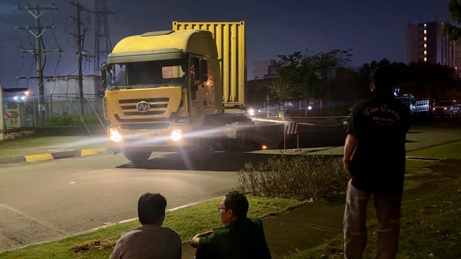 Làm rõ vụ tai nạn giữa xe máy và xe container khiến nam thanh niên tử vong