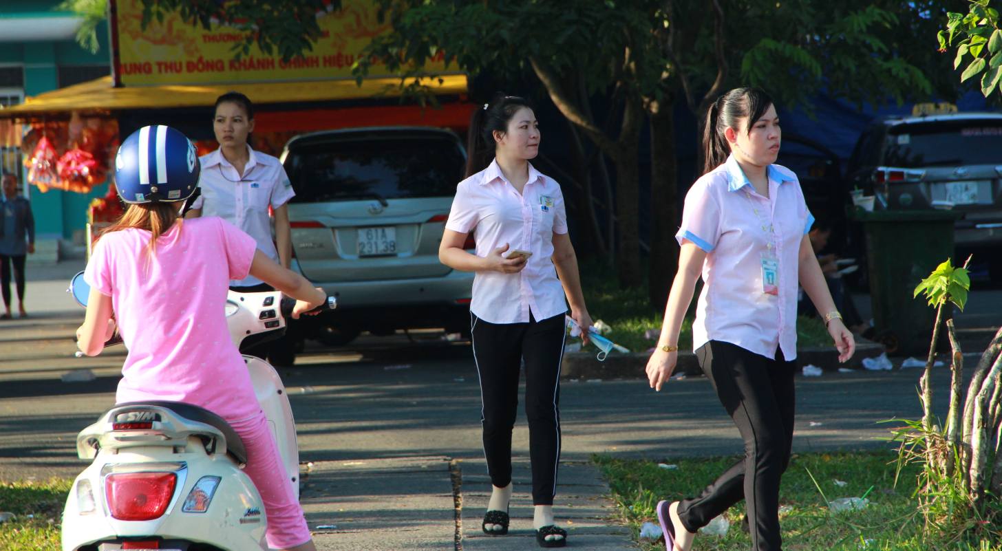 Công ty sẽ thực hiện các chính sách cho người lao động khi ngừng hoạt động. Ảnh: Đình Trọng