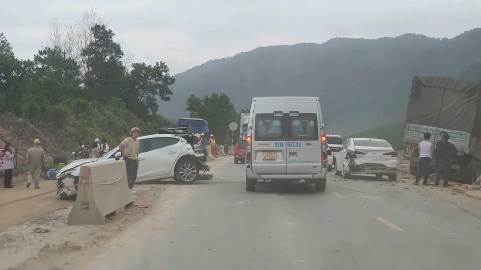 Hiện trường vụ tai nạn. 