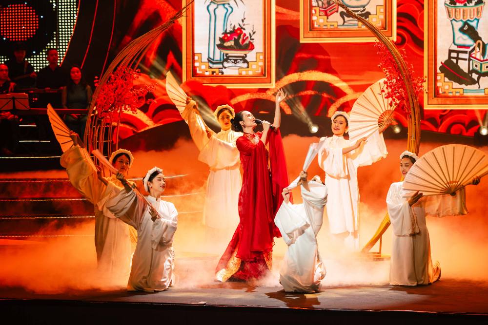 Chương trình đem đến các tiết mục nghệ thuật đặc sắc. Ảnh: Ban Tổ chức