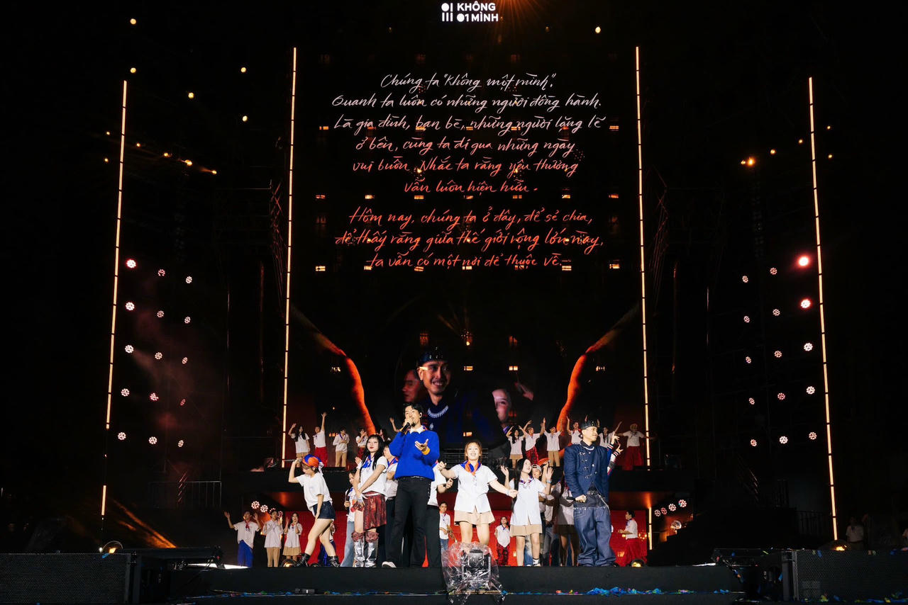 “Không Một Mình 2025 - Cùng nhau an toàn trực tuyến’ tiếp cận trên 40 triệu người dân Việt Nam, thu hút hơn 1.000 KOL, người có tầm ảnh hưởng