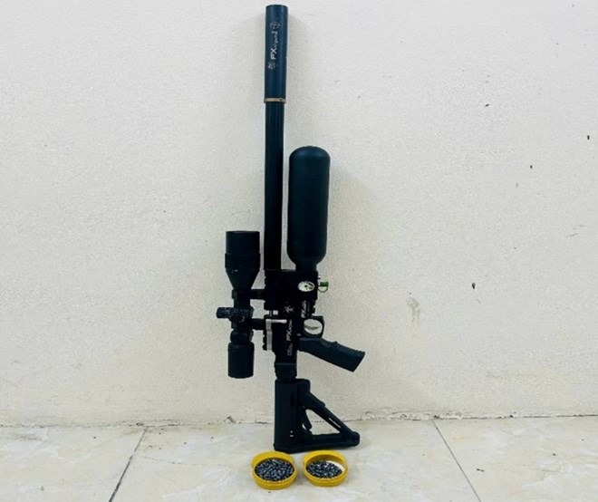 Khởi tố nam thanh niên ở Ninh Bình tàng trữ 2 khẩu súng, hàng trăm viên đạn