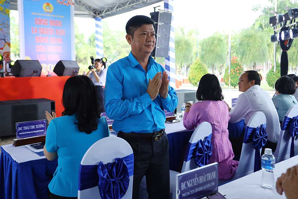 Chủ tịch Liên đoàn Lao động tỉnh Tây Ninh Trần Lê Duy tham dự sự kiện. Ảnh: Thanh Vũ