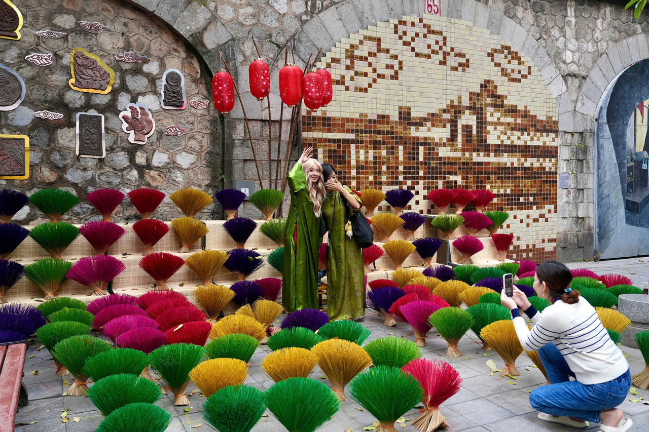 Chợ Hoa xuân Phố cổ 2026: Điểm hẹn kết nối truyền thống