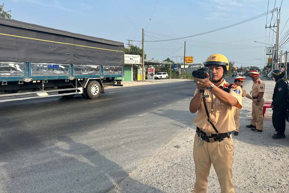 Tây Ninh tăng cường tuần tra, kiểm soát giao thông trong 9 ngày nghỉ Tết. Ảnh: Thanh Vũ